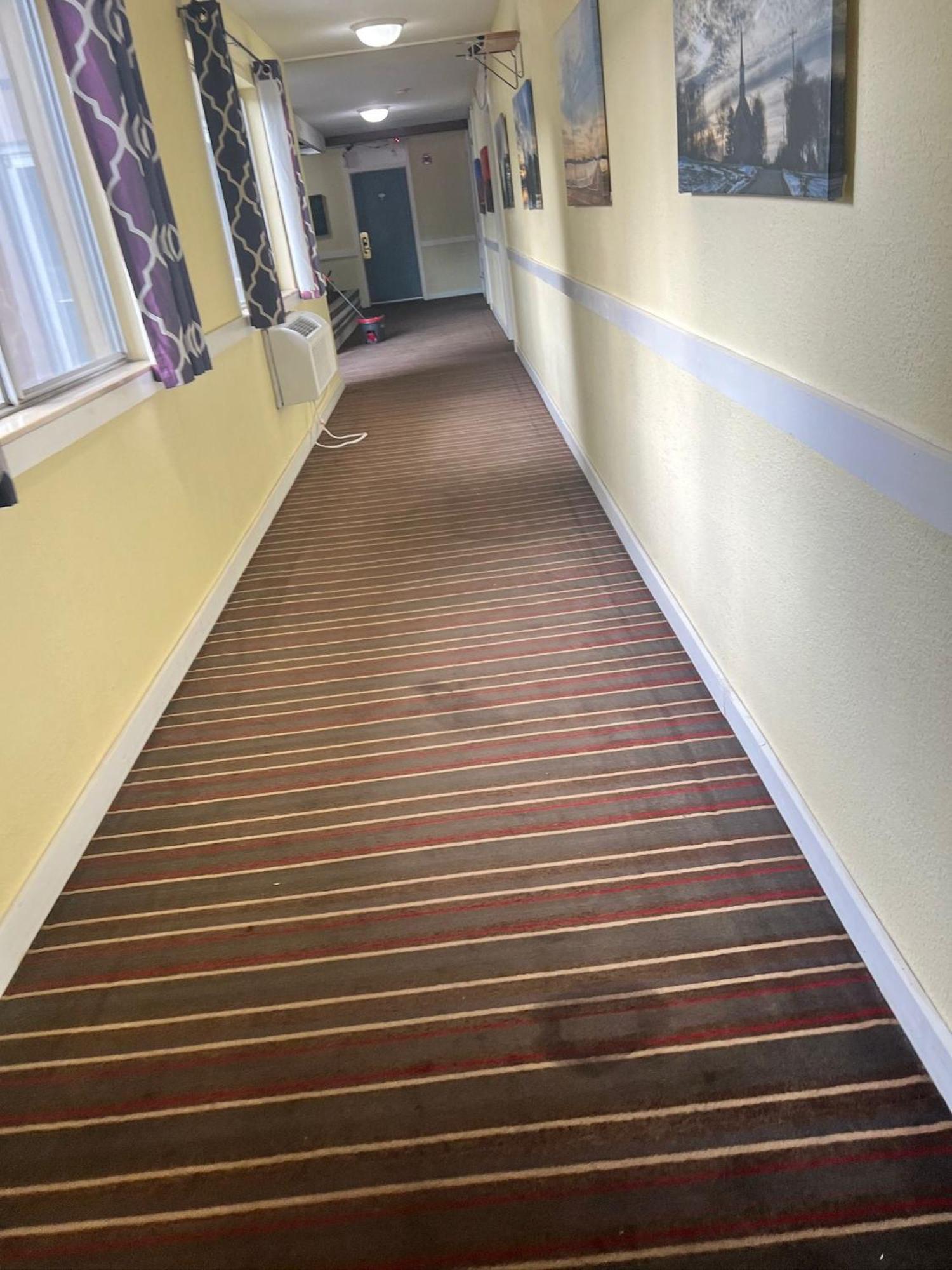 Villa Inn Motel Near Hwy 12 Wi Capital O Fort Atkinson Ngoại thất bức ảnh
